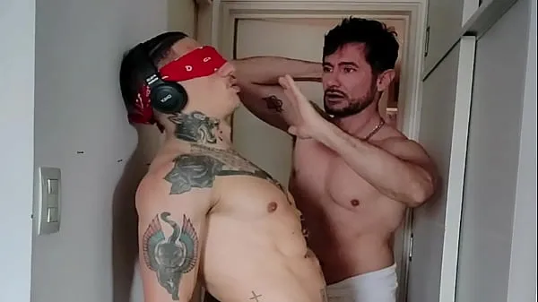 Cheating on my Monstercock Roommate - with Alex Barcelona - NextDoorBuddies Caught Jerking off - HotHouse - Caught Crixxx Naked & Start Blowing Him 드라이브 클립 표시