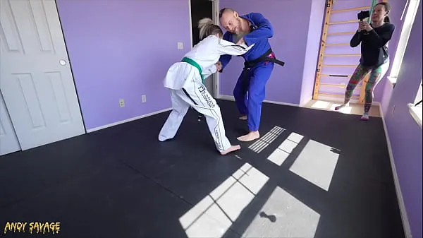 Pokaż klipy Jiu Jitsu lessons turn into DOMINANT SEX with coach Andy Savage napędu