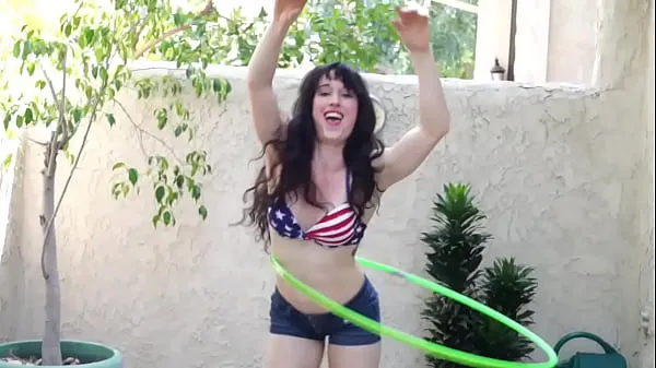 Show Trixx The Fitness Girl Tries Hooping drive Clips