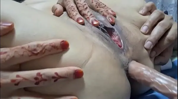 Klipleri Pakistani husband sucking and play with dildo with nasreen anal and pussy sürücü gösterme