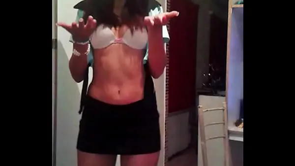Tampilkan I seduce my husband while dancing dressed as a police officer so he can fuck me drive Klip