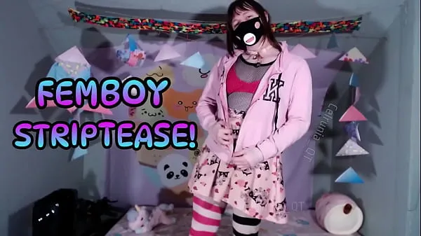 إظهار مقاطع محرك الأقراص FEMBOY Striptease! (Trailer