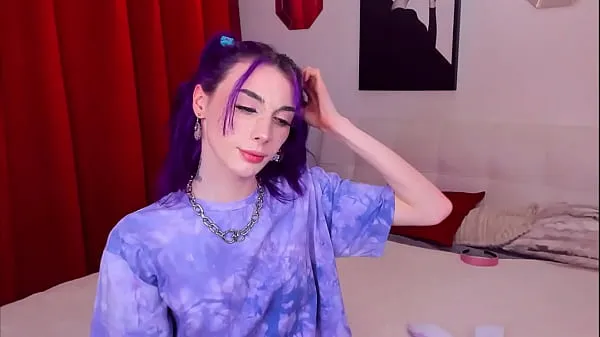 Show teasing her viewers drive Clips