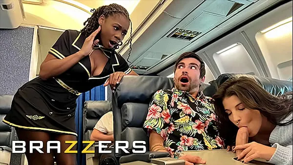 Show Lucky Gets Fucked With Flight Attendant Hazel Grace In Private When LaSirena69 Comes & Joins For A Hot 3some - BRAZZERS drive Clips