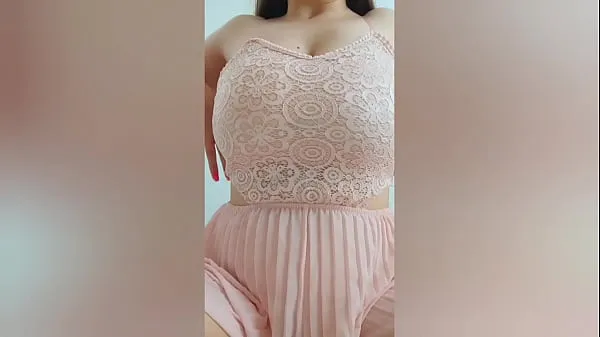 Vis Young cutie in pink dress playing with her big tits in front of the camera - DepravedMinx stasjonsklipp