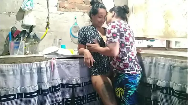 Hiển thị Since my husband is not in town, I call my best friend for wild lesbian sex lái xe Clips